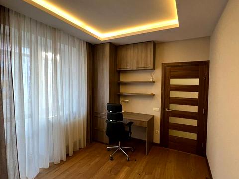 квартира за адресою Жасминова вул., 5б