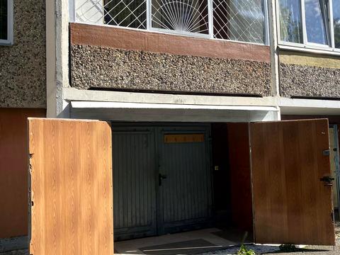 паркомісце за адресою Тролейбусна вул., 8