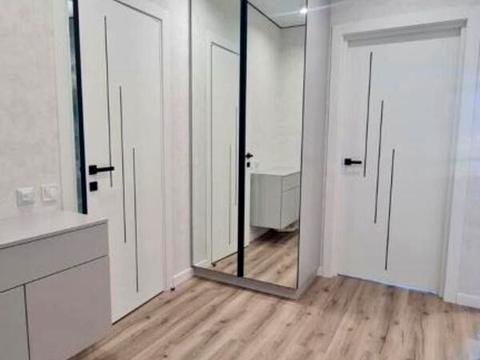 квартира за адресою Олександра Олеся вул., 5-А