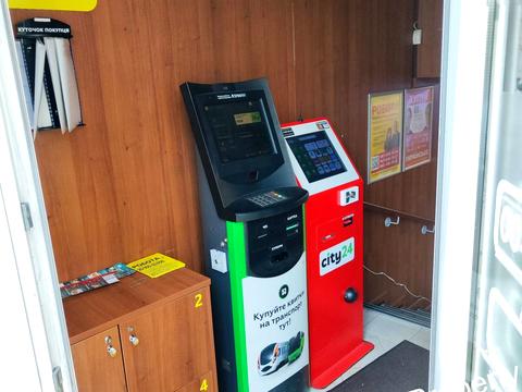 комерційна за адресою Гетьмана Кирила Розумовського вул. (Миколи Краснова), 17