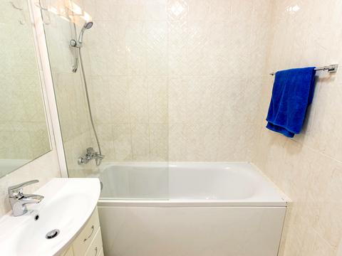 квартира за адресою Чорновола вул., 56