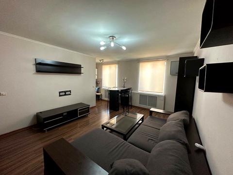 квартира за адресою Євгена Коновальця вул. (Щорса), 15/4