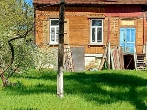 дом по адресу центральна