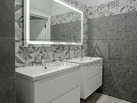 коммерческая по адресу Любомира Гузара просп. (Космонавта Комарова), 9б