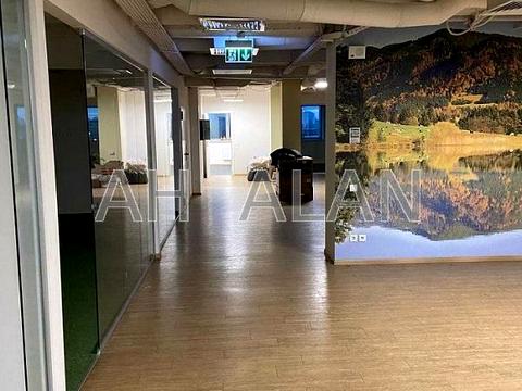 коммерческая по адресу Дегтяревская ул., 27т