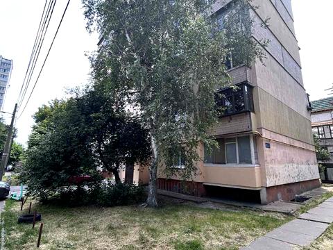 квартира за адресою Феофіла Яновського вул., 2