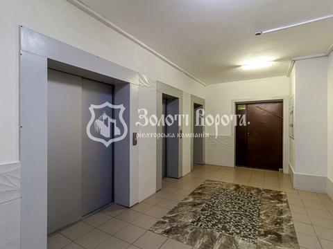 квартира по адресу Драгоманова ул., 2