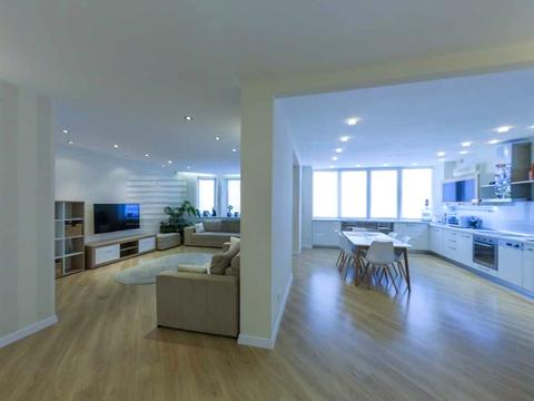 квартира за адресою Миколи Амосова вул., 4