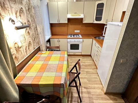 квартира за адресою Набережно-Хрещатицька вул., 3-А