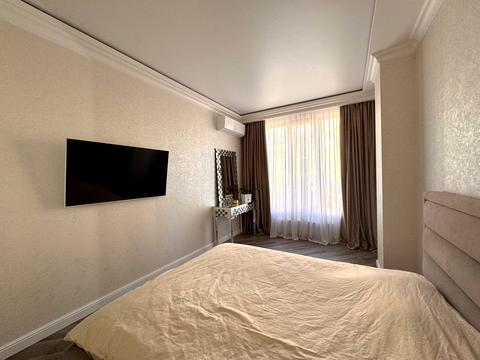 квартира за адресою Дача Ковалевського вул., 121 к1