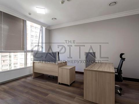 комерційна за адресою Казарменна вул. (Григорія Андрющенка), 4