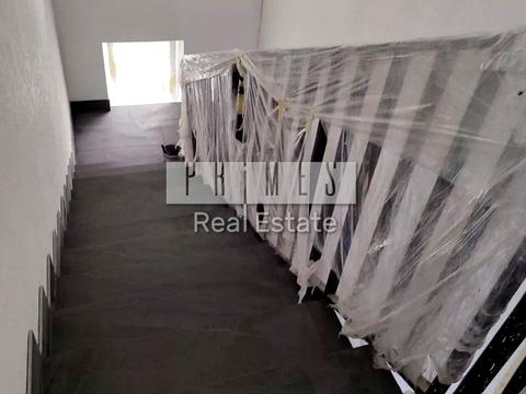 коммерческая по адресу Ивана Франко ул., 28