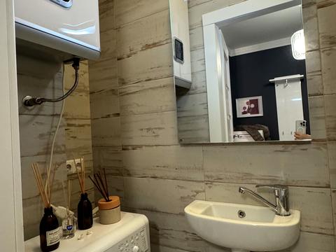 квартира за адресою Регенераторна вул., 4 к4