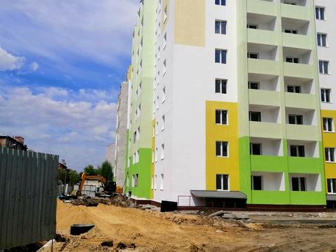комерційна за адресою Миру вул., 47