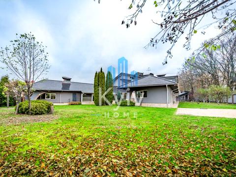 будинок за адресою Абрикосова вул.