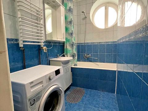 квартира по адресу Карпатская ул., 13