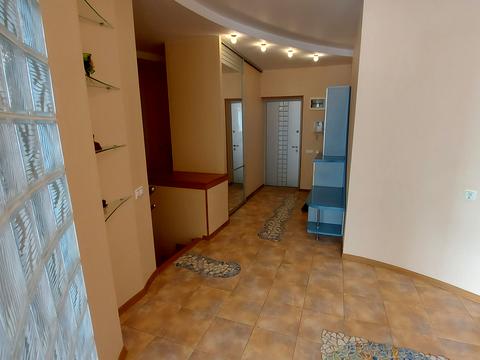 квартира за адресою Миколи Амосова вул., 2