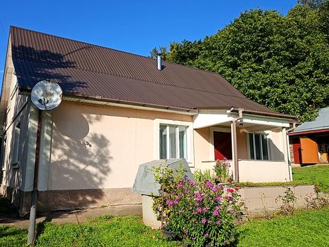 дом по адресу вулиця Євгенія Столбова