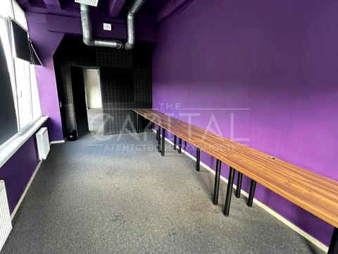 комерційна за адресою Верхній Вал вул., 4-12