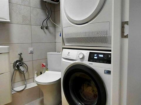квартира за адресою Віталія Гуляєва вул., 7а