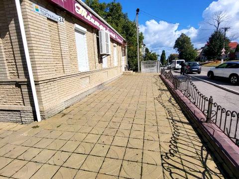 комерційна за адресою Сергія Яцковського вул., 17