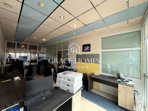 комерційна за адресою Саксаганського вул., 121