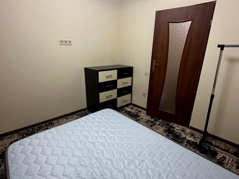 квартира за адресою Євгена Патона вул., 2