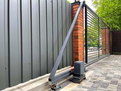 будинок за адресою Миколи Руденка вул. (Руденка)