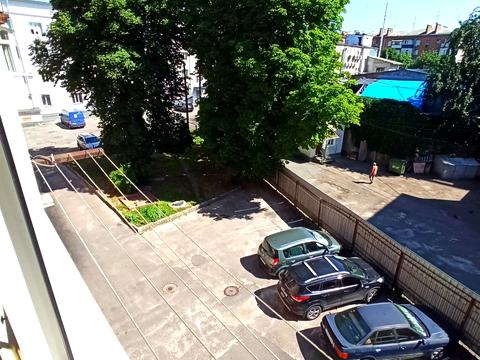 квартира за адресою Перемоги вул., 4