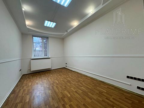 коммерческая по адресу Драгоманова ул., 17