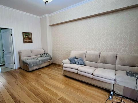 квартира по адресу Строителей ул., 30