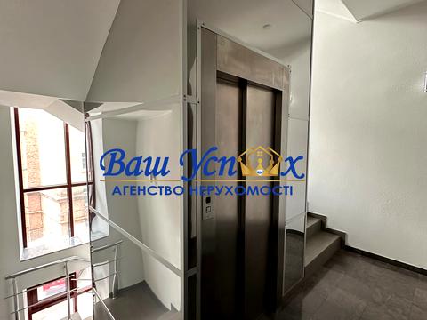 комерційна за адресою Дарвіна вул., 10