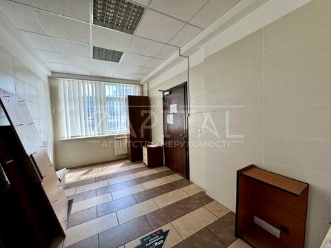 комерційна за адресою Новопечерський пров., 5