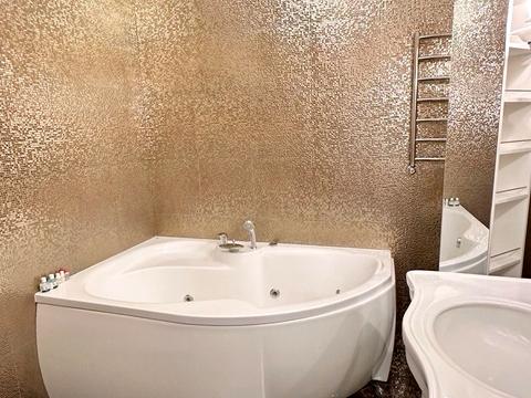 квартира за адресою Дніпровська набережна вул., 14-Б