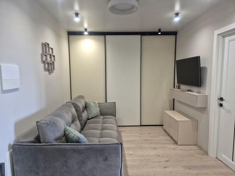 квартира за адресою Злуки просп., 45