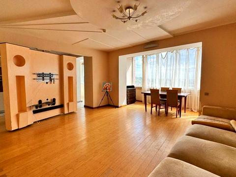 квартира за адресою Старонаводницька вул., 6-А