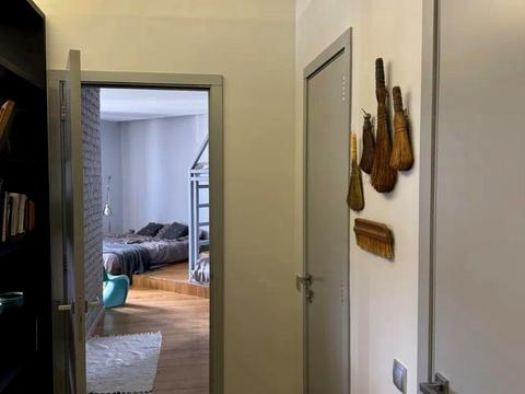 квартира по адресу Дегтяревская ул., 25-А
