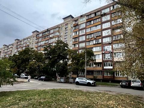 квартира за адресою Богатирська вул., 2
