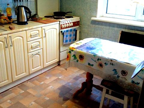 комната по адресу Ревуцкого ул., 4