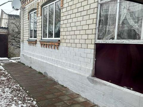 будинок за адресою Космонавтів
