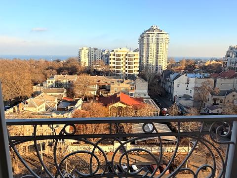 квартира за адресою Леонтовича вул. (Бєлінського), 16