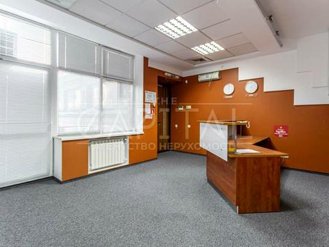 комерційна за адресою Старонаводницька вул., 13