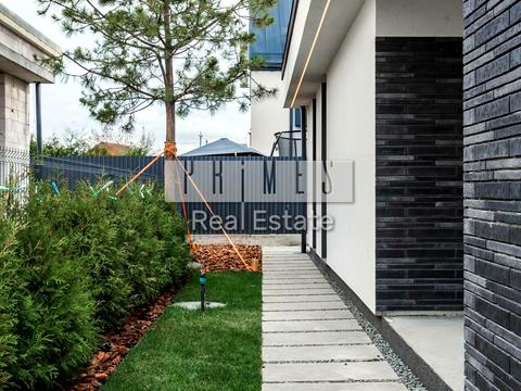 будинок за адресою Довженка вул.