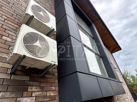 будинок за адресою Вишнева вул.