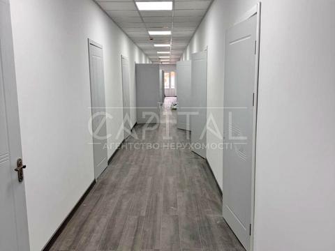 комерційна за адресою Гарматна вул., 8