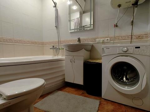 квартира по адресу Амосова ул. (Корчагінців), 5