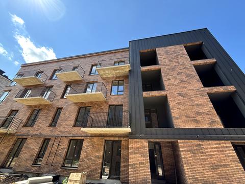 квартира по адресу 24 Августа ул., 11
