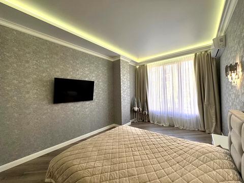 квартира за адресою Дача Ковалевського вул., 121 к1