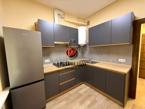 комерційна за адресою Кловський узвіз, 14/24