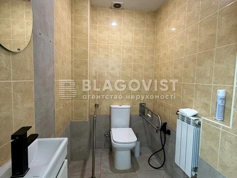 комерційна за адресою Сирецька вул., 49